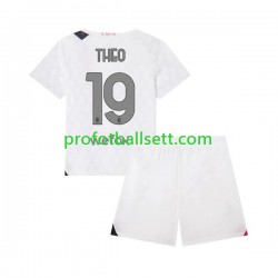 Fotballdrakt AC Milan Theo 19 Barn Bortekit 2023-2024 Kortermet