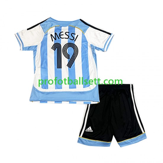 Retro Fotballdrakt Argentina Lionel Messi 19 Barn Hjemmekit 2006 Kortermet