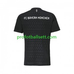 Fotballdrakt FC Bayern München Keeper Herre Hjemmekit 2023-2024 Kortermet