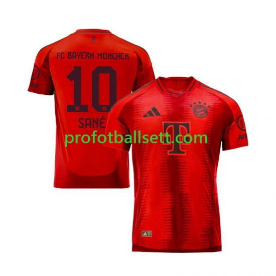 Fotballdrakt FC Bayern München Leroy Sane 10 Herre Hjemmekit 2024-2025 Rød Kortermet