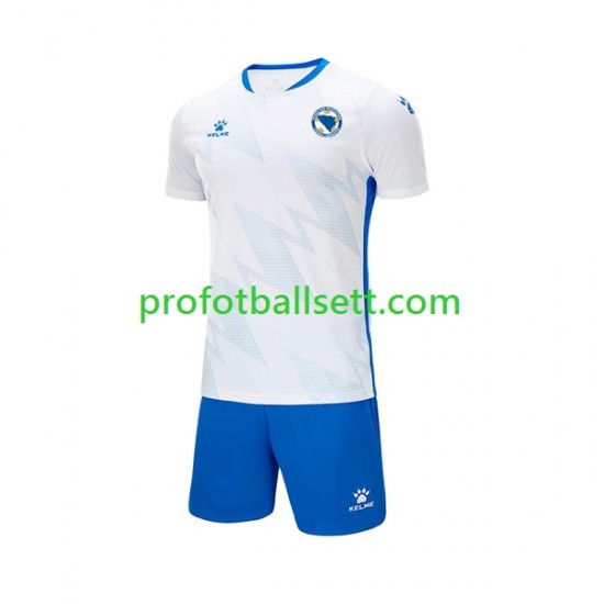 Fotballdrakt Bosnia og Herzegovina Barn Bortekit 2023 Kortermet