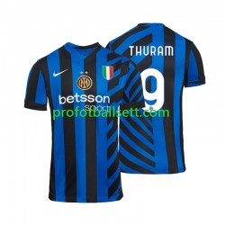 Fotballdrakt Inter Milan Marcus Thuram 9 Herre Hjemmekit 2024-2025 Kortermet