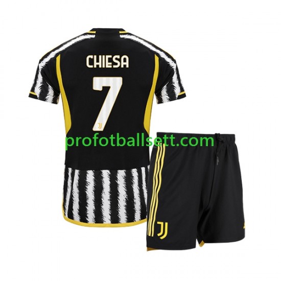 Fotballdrakt Juventus Federico Chiesa 7 Barn Hjemmekit 2023-2024 Kortermet