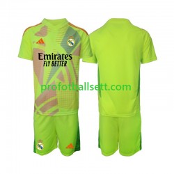 Fotballdrakt Real Madrid Keeper Barn Fjerdekit 2024-2025 Kortermet