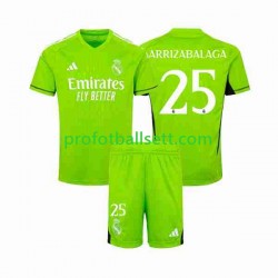 Fotballdrakt Real Madrid Keeper Kepa Arrizabalaga 25 Barn Hjemmekit 2023-2024 Kortermet