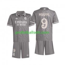 Fotballdrakt Real Madrid Kylian Mbappe 9 Barn Tredjekit 2024-2025 Kortermet