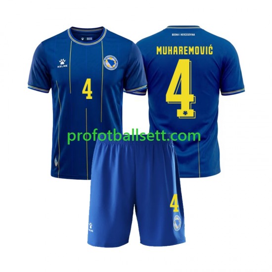 Fotballdrakt Bosnia og Herzegovina Tarik Muharemovic 4 Barn Hjemmekit VM 2026 Kortermet
